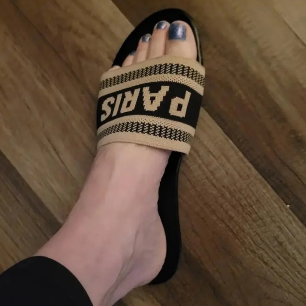 Stylish Black and Brown Slide Sandals